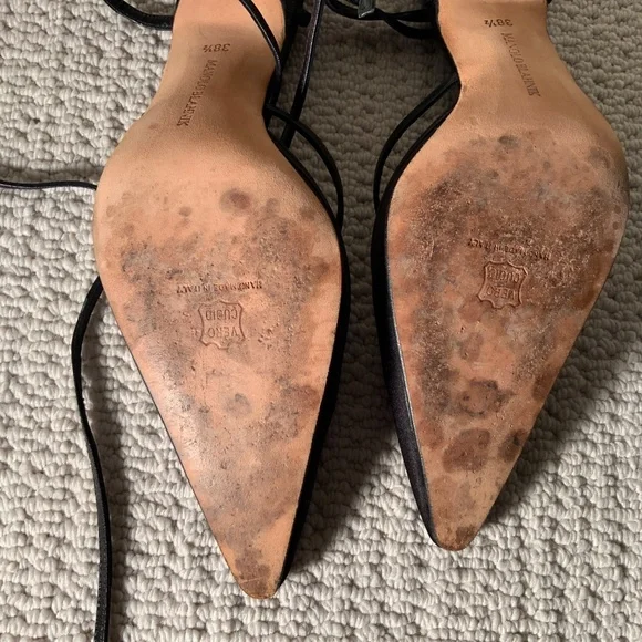 Manolo Blahnik Black Satin and Leather Pumps - Picture 4 of 4